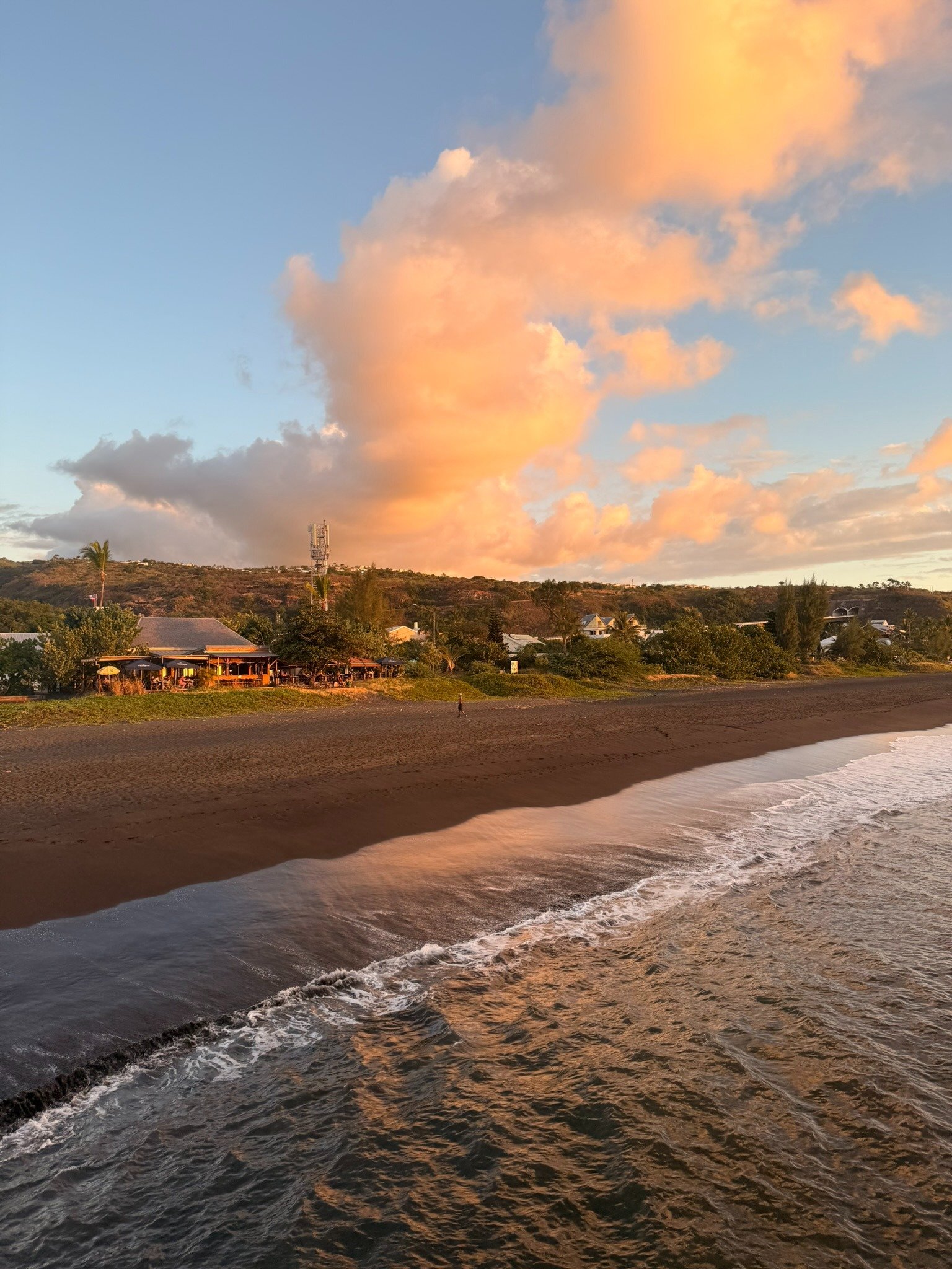 coucher de soleil a la plage de Saint Paul