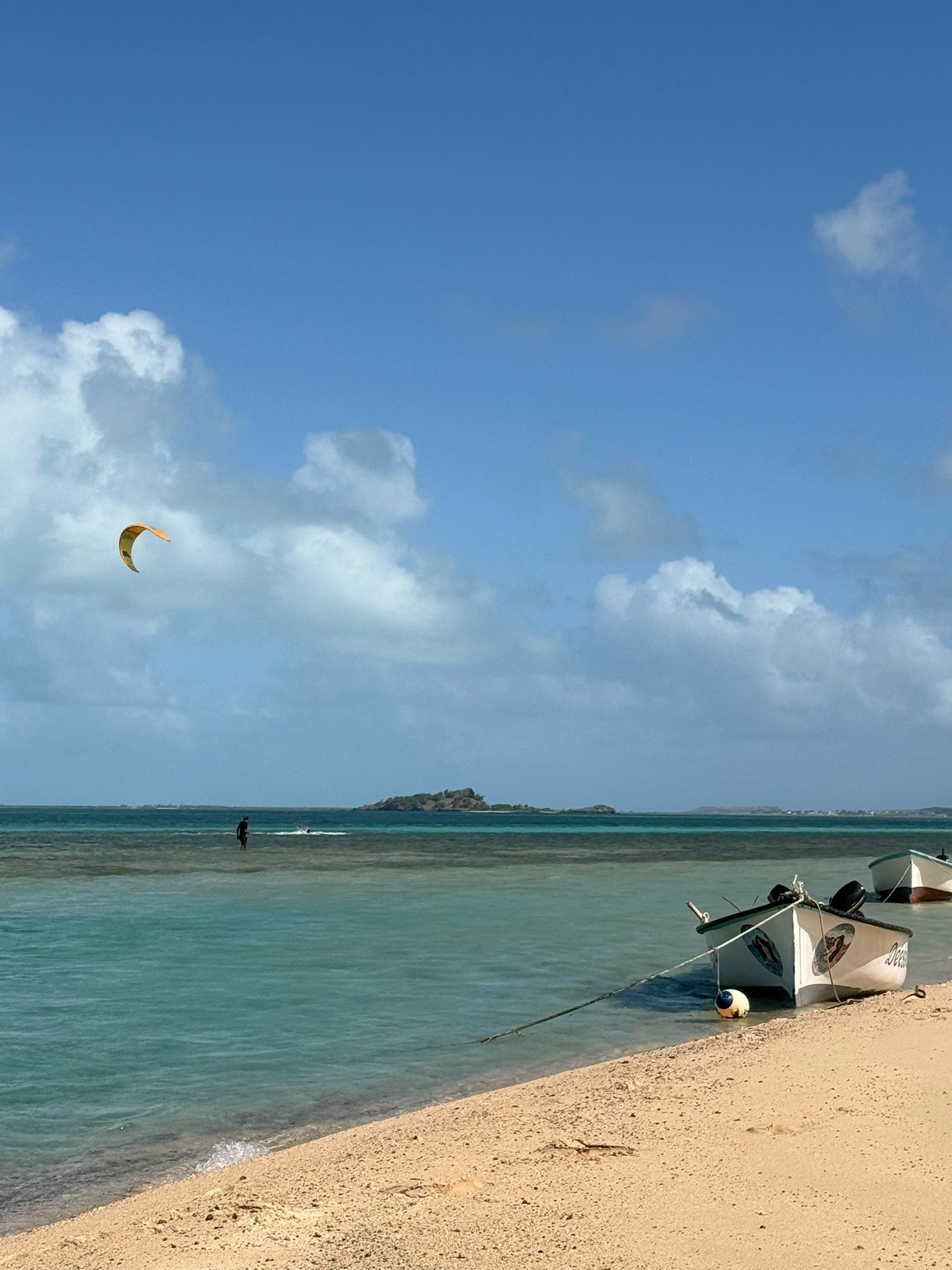 Kitesurfing at Mourouk, Rodrigues